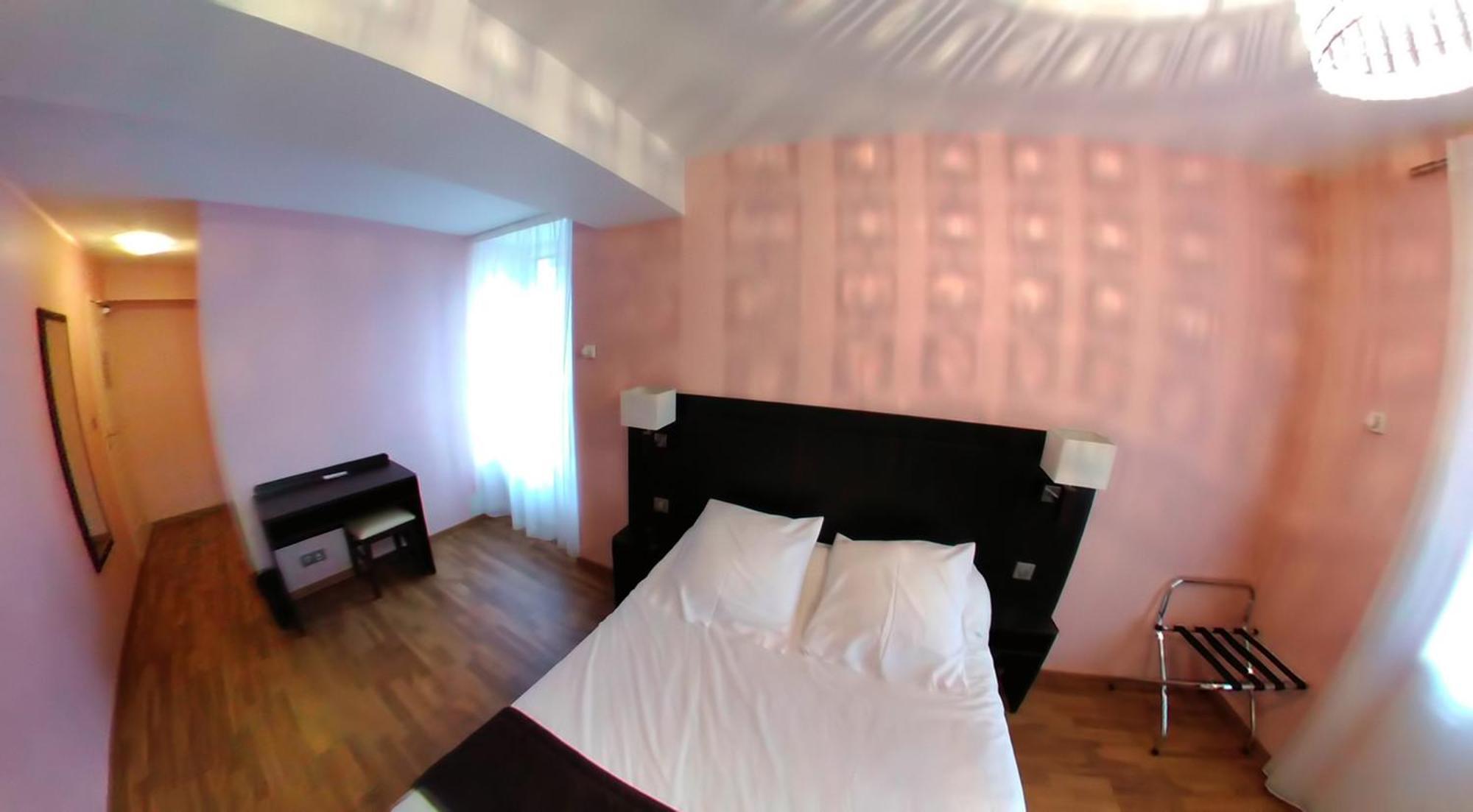 Hotel Au Bon Coin Cloyes-sur-le-Loir ภายนอก รูปภาพ